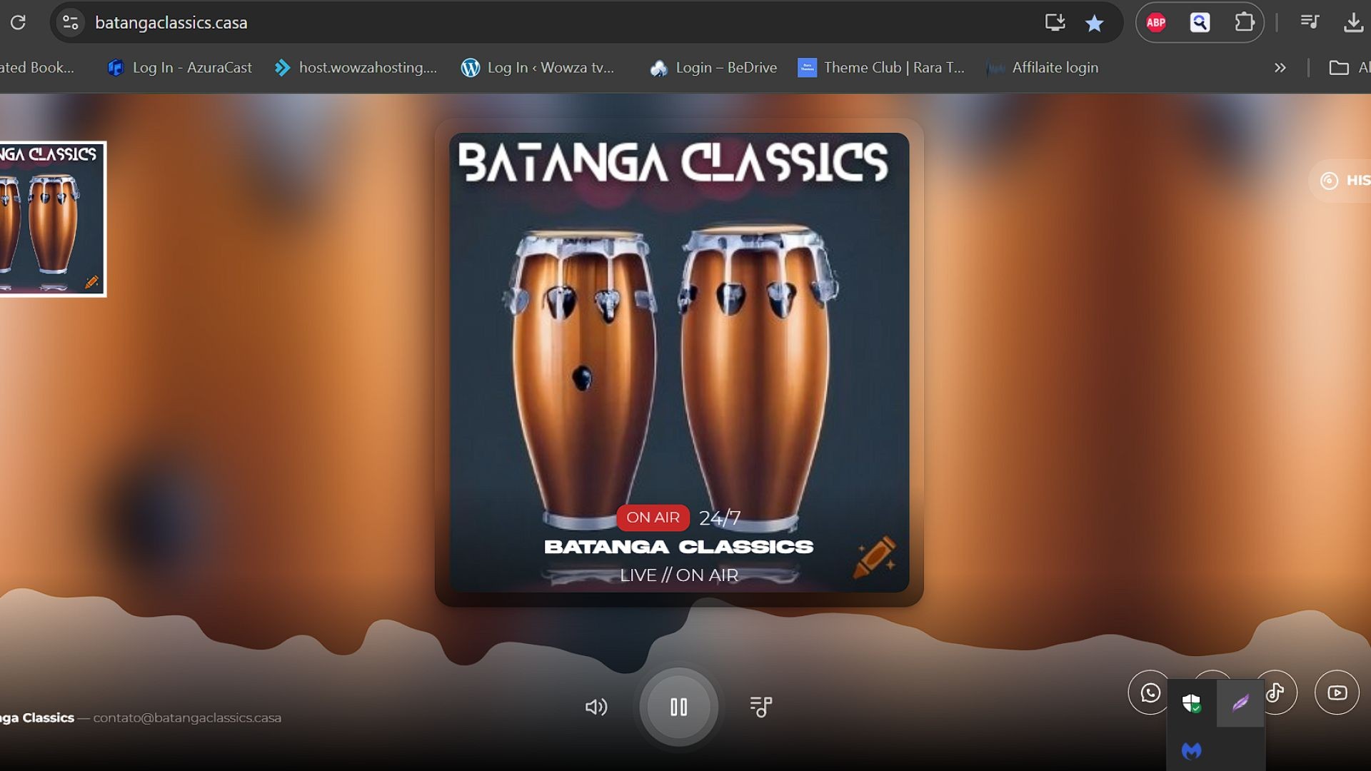 ⁣Batanga Radio